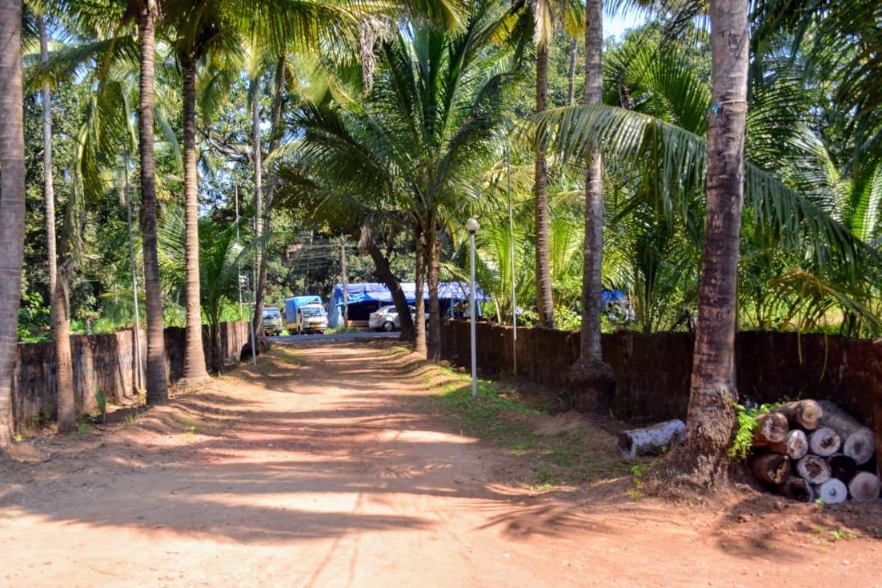 Dsk Studio Apartment, Siolim, Goa. Eksteriør bilde